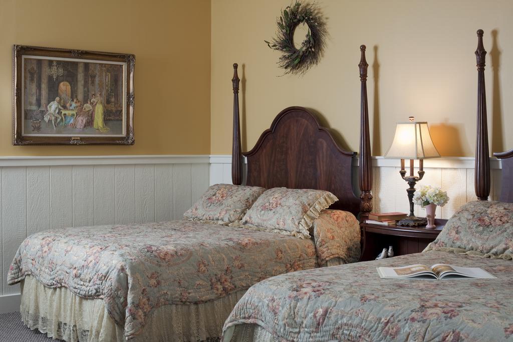 Colonial Inn Smithville Quarto foto